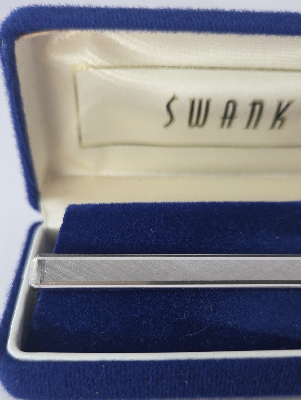 Swank Silvertone Tie Clip And Box - Picture 2 of 5
